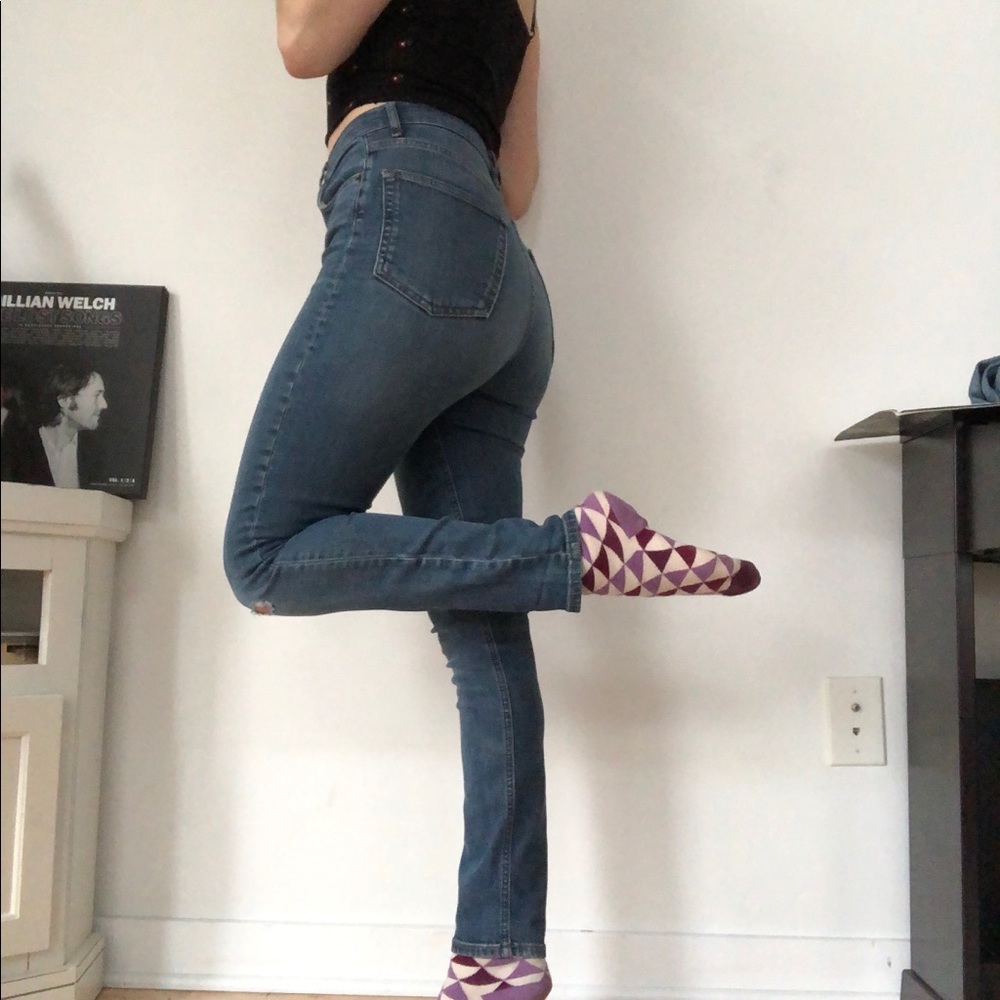 REFORMATION HIGH WAISTED DARK WASH SKINNY JEANS